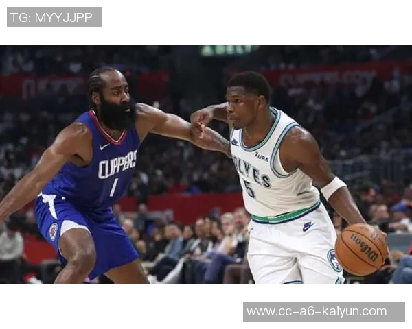 香波特称爱德华兹已具哈登水平未来需提升背打技巧