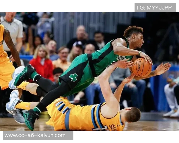 小托马斯点评伊森言论认为阿夫迪亚进攻能力出色